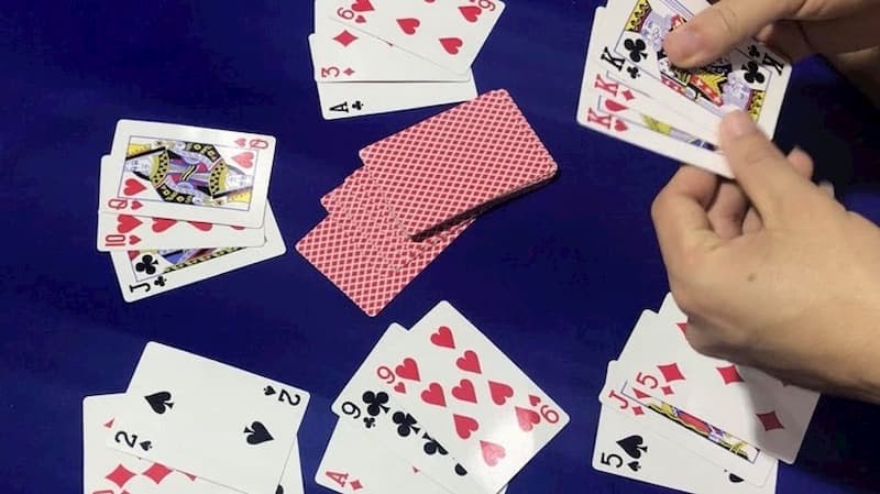 Hướng dẫn chơi Liêng chi tiết nhất cho người mới
